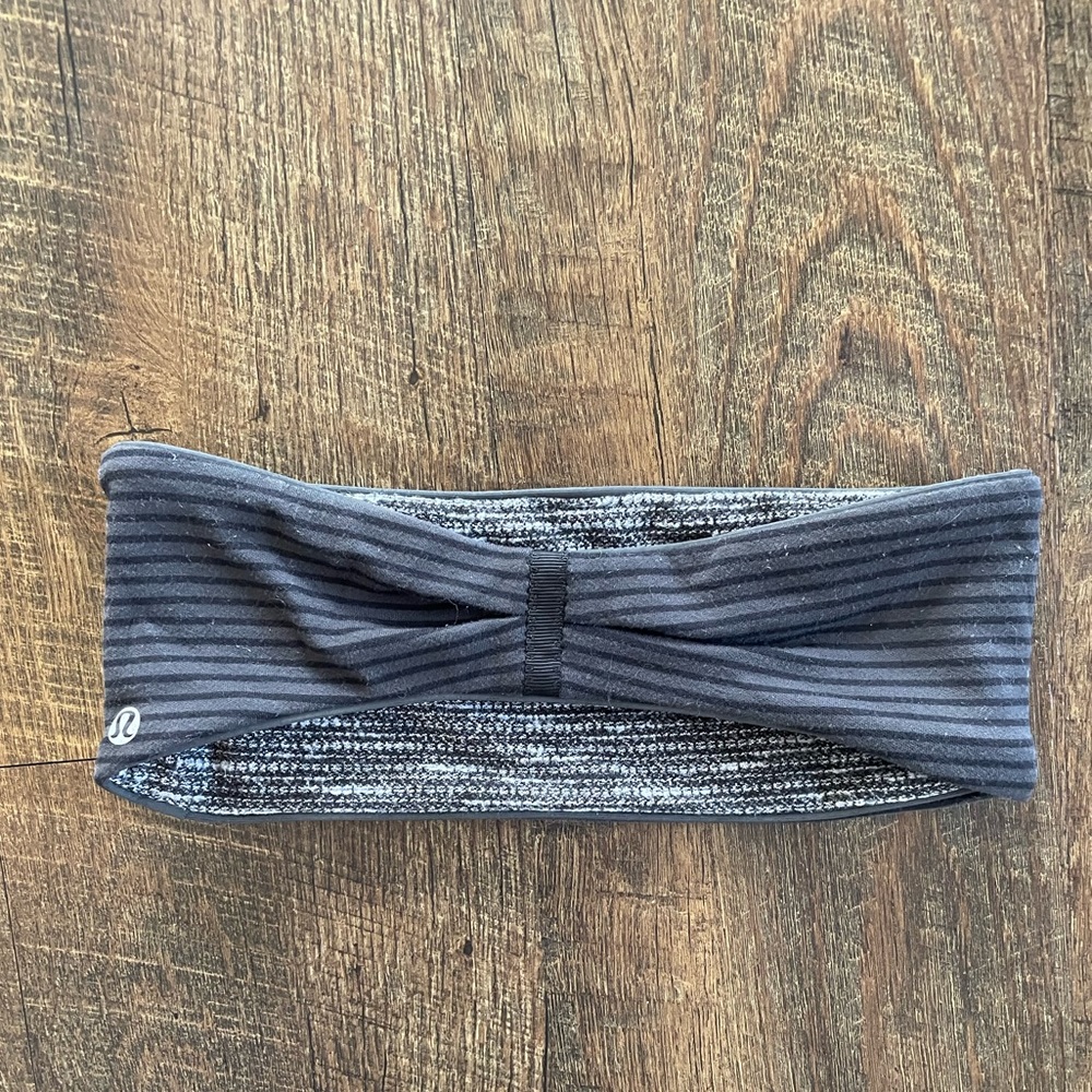 Lululemon Reversible Headband/Ear Covering